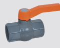 ÜZÜMCÜ - 1 1/4 PVC T.S KÜRESEL VANA (İÇ DİŞLİ)